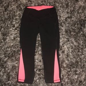 Old Navy Crop Leggings